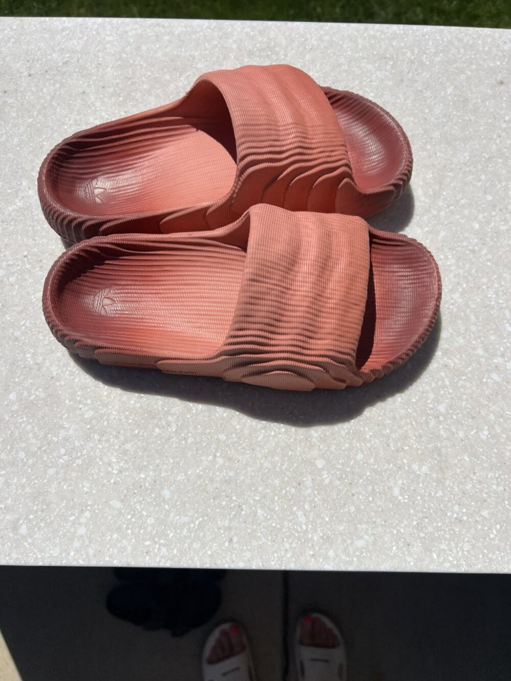 Adidas ADILETTE 22 Slides for kids US5/UK4 - Picture 7 of 7